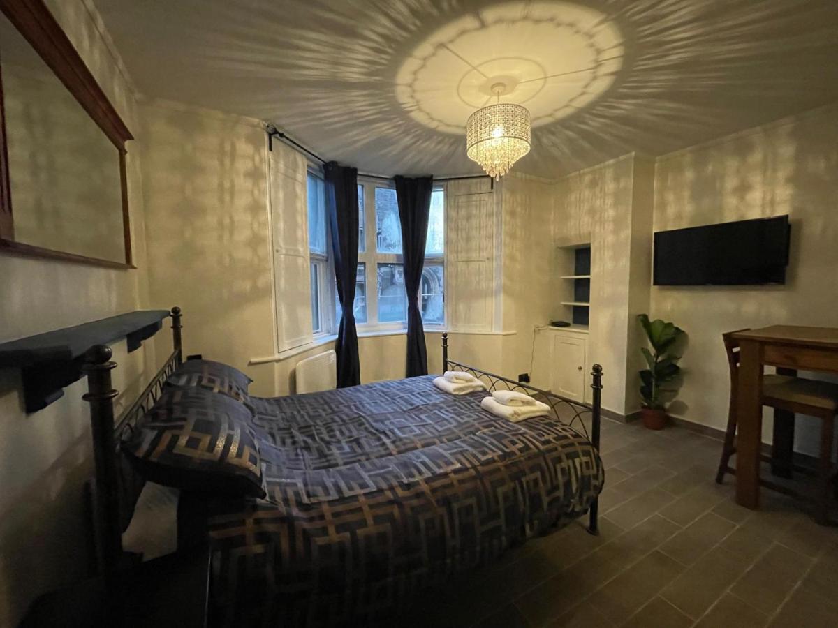 Gated Stunning Period Studio In Vibrant Bristol Extérieur photo