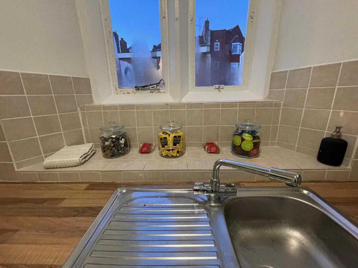 Gated Stunning Period Studio In Vibrant Bristol Extérieur photo