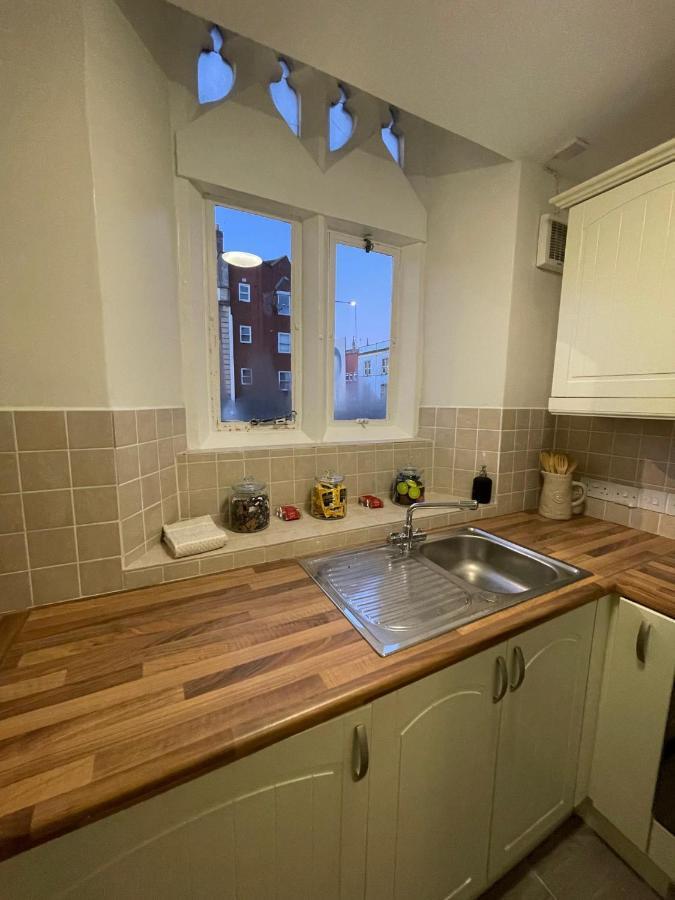 Gated Stunning Period Studio In Vibrant Bristol Extérieur photo